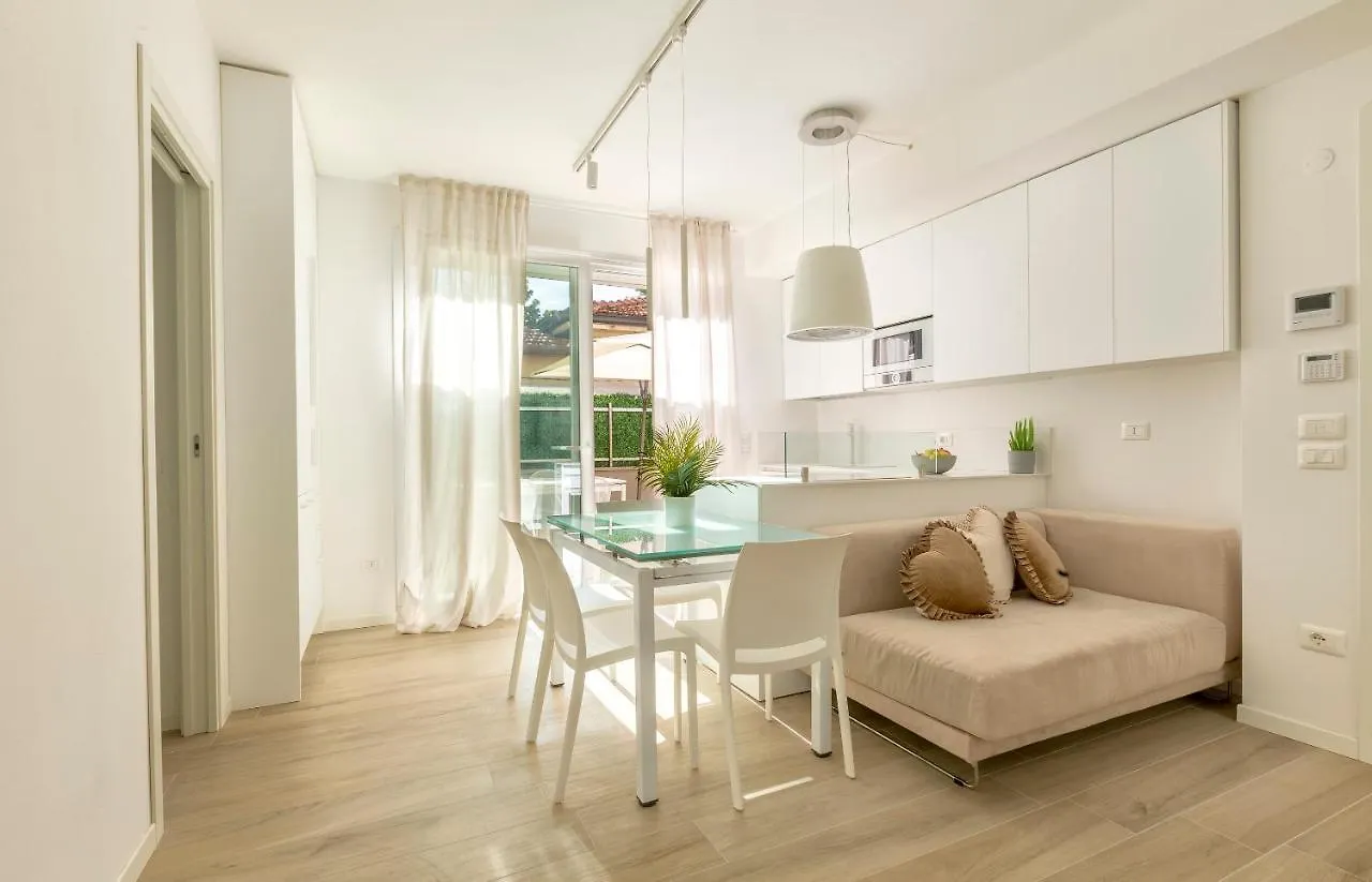 Maison Mameli - Romantic Daire Riccione